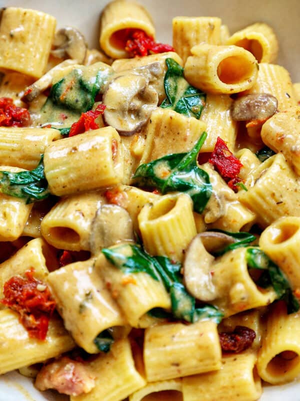 Marry Me Pasta in a bowl.