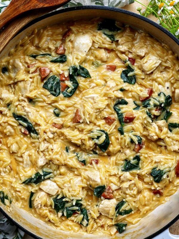 chicken and chorizo orzo in a pan.