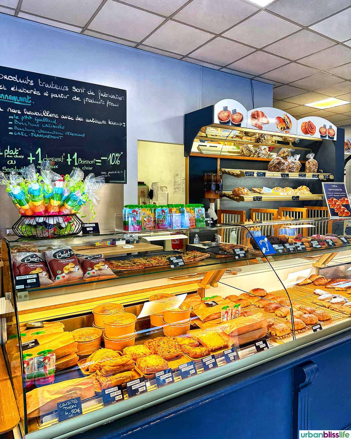 pastry display at boulangerie banette in bergerac, france