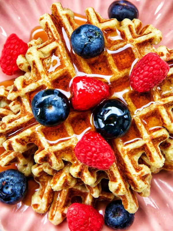 cottage cheese waffles with berries.