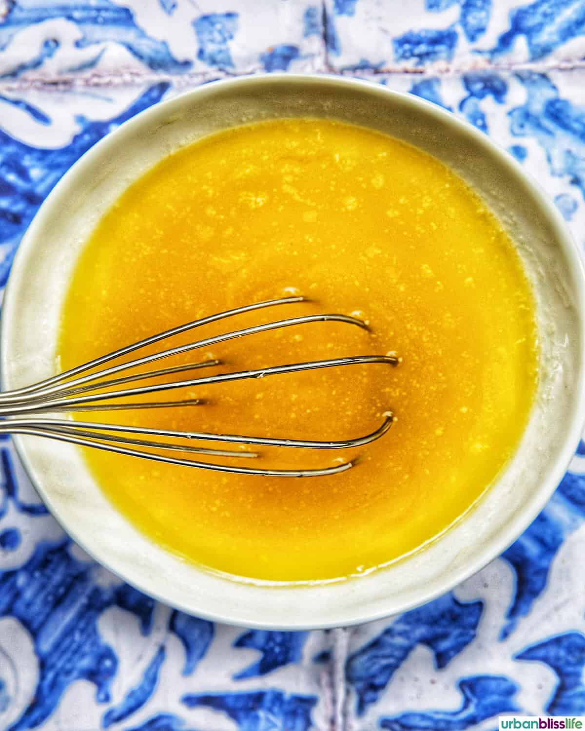 butter vanilla mix in a bowl.