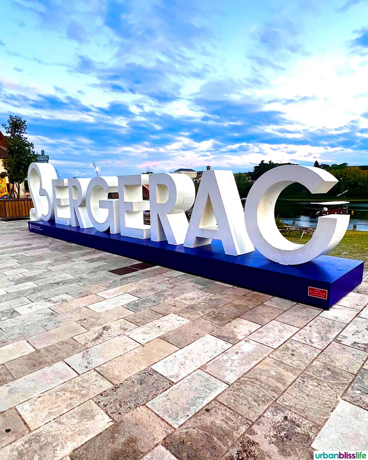 bergerac sign in bergerac, france